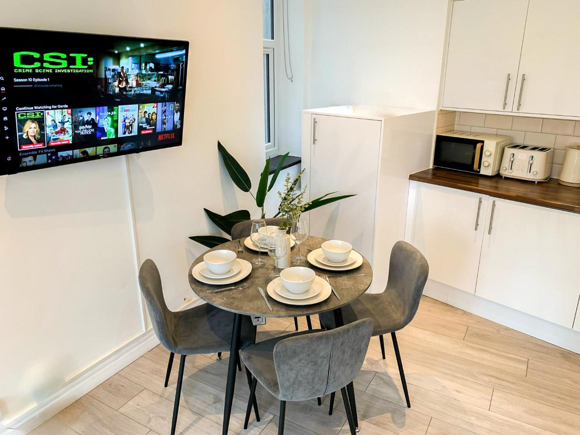 1-Bedroom Apartments In Shoreditch, Old Street, Hoxton London Exterior photo