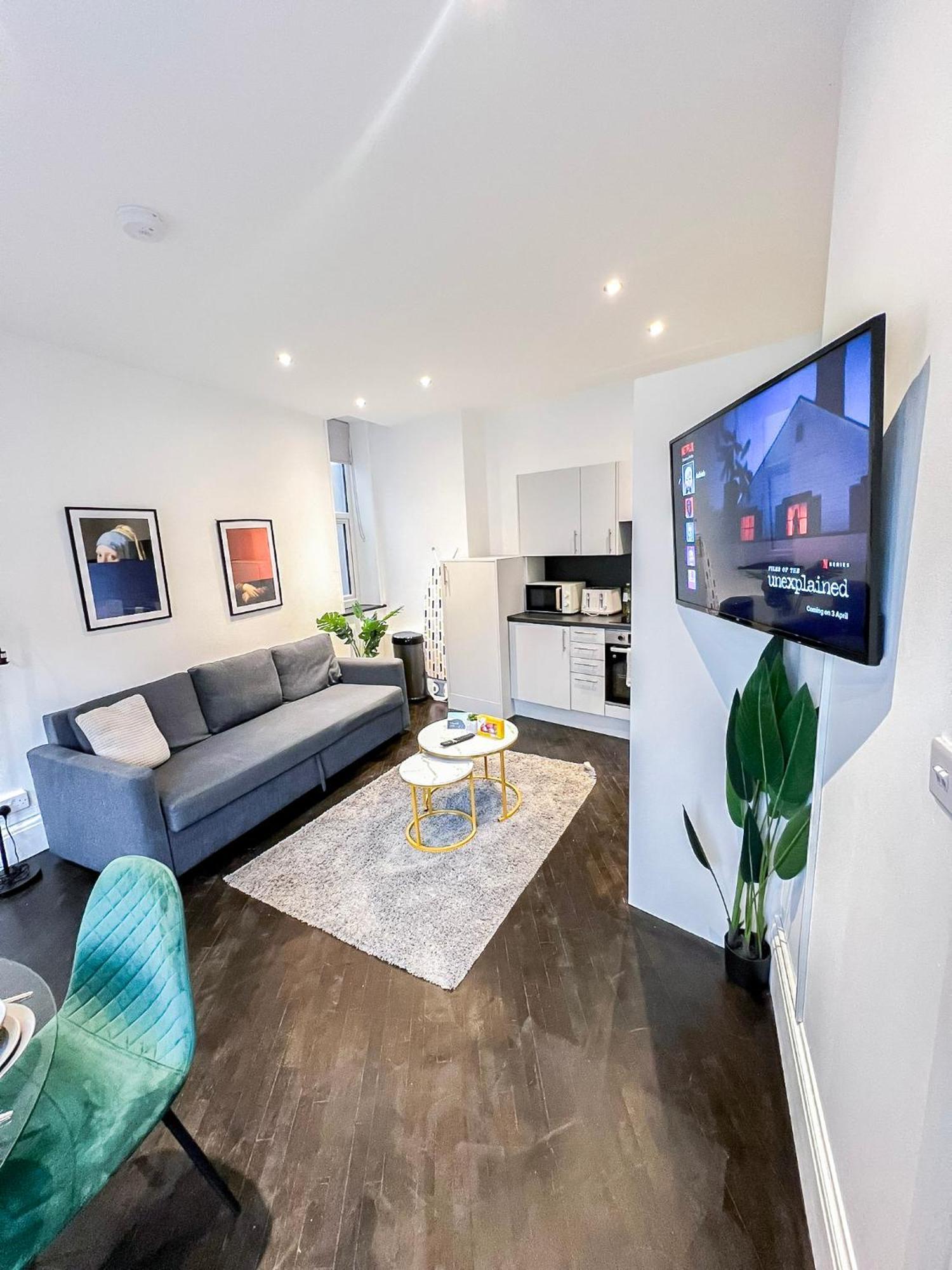 1-Bedroom Apartments In Shoreditch, Old Street, Hoxton London Exterior photo